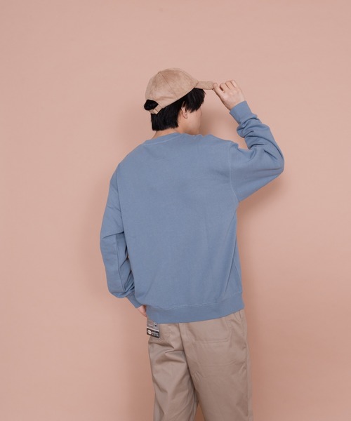 Dickies（ディッキーズ）の「【Dickies / ディッキーズ】 裏毛ビッグロゴプリントクルートレーナー /スウェット（スウェット・メンズ・ダークベージュ/ブルー/チャコールグレー・MEDIUM/LARGE/X-LARGE）」の12枚目の写真
