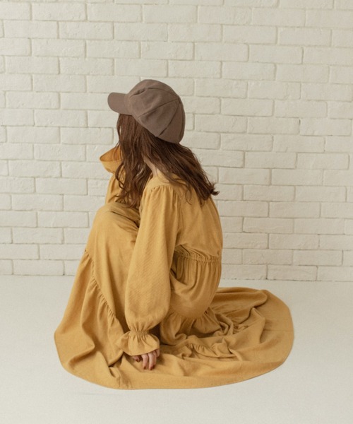 Mysa&Liina by yuririn（ミーサリーナバイユリリン）の「マイクロコールティアードワンピース（ワンピース・レディース・オフホワイト/ブラウン/マスタード・M）」の6枚目の写真