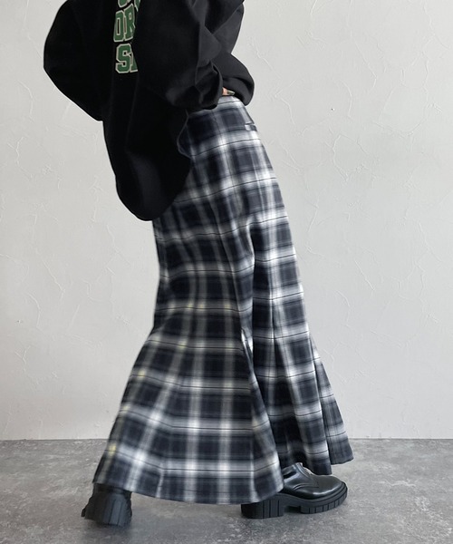 PAGEBOY（ページボーイ）の「オンブレチェックマーメイドスカート（スカート・レディース・オフホワイト/ブラック・FREE）」の17枚目の写真