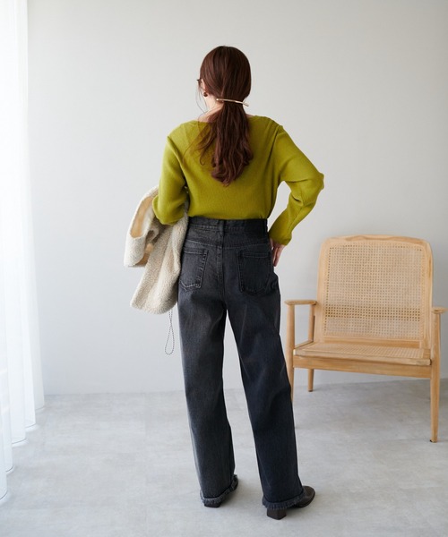 DISCOAT（ディスコート）の「デニム配色ストレートパンツ（デニムパンツ・レディース・ブラック/ブルー・MEDIUM/LARGE）」の3枚目の写真