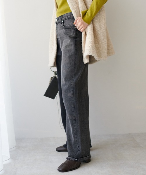 DISCOAT（ディスコート）の「デニム配色ストレートパンツ（デニムパンツ・レディース・ブラック/ブルー・MEDIUM/LARGE）」の15枚目の写真