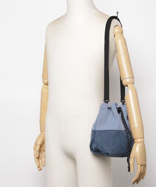  MAKE UP（メイクアップ）の「MAKE UP アースカラー帆布 巾着バッグ（トートバッグ・メンズ・ホワイト/ブルー/マスタード/ワイン・FREE）」の8枚目の写真