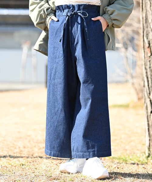 NAVY（ネイビー）の「オーガニックコットン タックストレートワイドパンツ（その他パンツ・レディース・ワンウォッシュ/アイボリー/ブラック・L/M）」の3枚目の写真