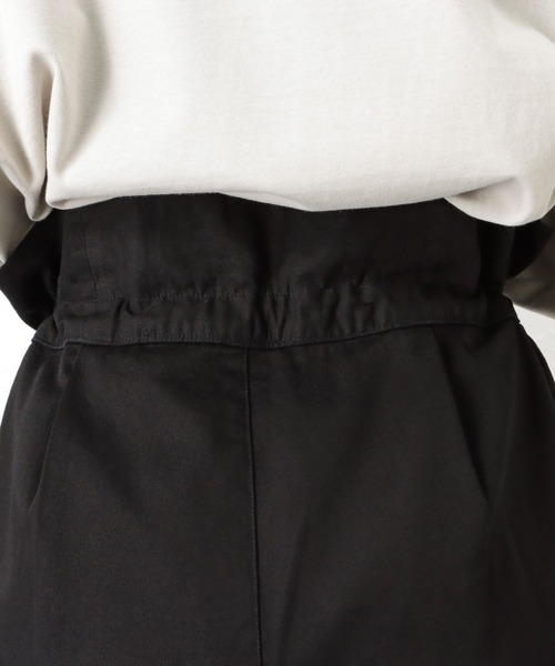 NAVY（ネイビー）の「オーガニックコットン タックストレートワイドパンツ（その他パンツ・レディース・ワンウォッシュ/アイボリー/ブラック・L/M）」の7枚目の写真