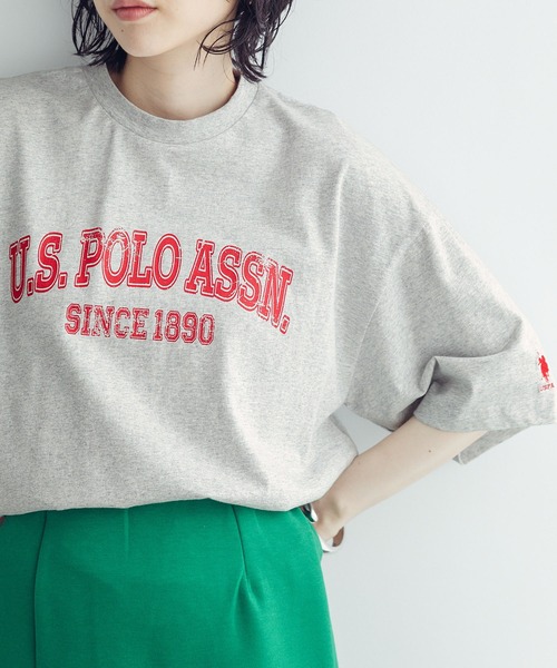 U.S. POLO ASSN.(ユーエスポロアッスン)の「U.S. POLO ASSN. /ユーエスポロアッスン 別注オーバーサイズ刺繍入りアソート半袖Tシャツ(Tシャツ/カットソー・レディース・ホワイト系1/ホワイト系2/ブラック系2/グレー系1/グレー系3/アイボリー系1/アイボリー系2/アイボリー系3/グリーン系3/ネイビー系1/ネイビー系2/ネイビー系3/ワイン系/ホワイト系3/ブラック系3/ホワイト系4/グレー系4/ネイビー系4・FREE)」の9枚目の写真