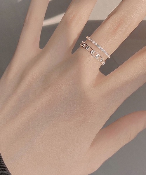 Ulysses(ユリシス)の「ダブルデザインリング・指輪(リング)」 WEAR