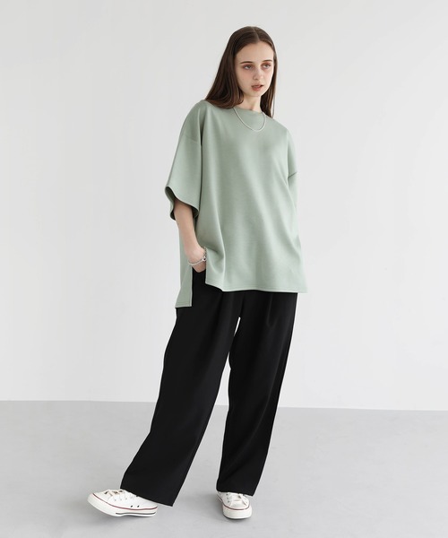 LILL（リル）の「ポリトロディープタック リラクシングスラックスパンツ（スラックス・メンズ・ブラック/オフホワイト/チャコールグレー・L/S/XL/M）」の4枚目の写真