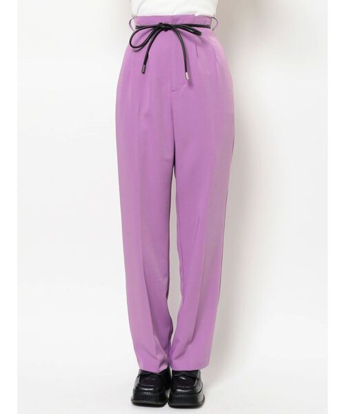 EVRIS（エヴリス）の「コードベルトルーズテーパードパンツ（その他パンツ・レディース・パープル/ブラック/アイボリー・SMALL/MEDIUM）」の9枚目の写真