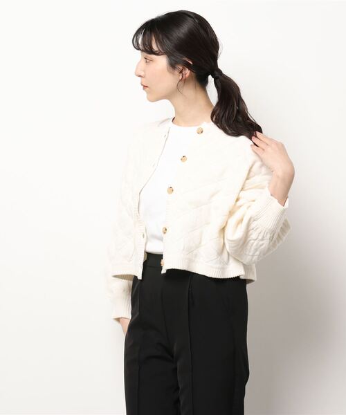 ehka sopo（エヘカソポ）の「キルティングニットカーディガン（カーディガン/ボレロ・レディース・オフホワイト/グリーン/サックスブルー/ベージュ・ﾌﾘ-）」の9枚目の写真