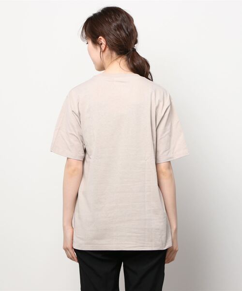 Tom&Jerry(トムアンドジェリー)の「【TOM&JERRY/トムとジェリー】BOXイラスト&レトログラフィックプリント Tシャツ/ 半袖Tシャツ(Tシャツ/カットソー・レディース・ホワイト/ブラック/ダークグリーン/ベージュ/ネイビー/オフホワイト/ライトパープル/グレイッシュベージュ・M/L)」の13枚目の写真