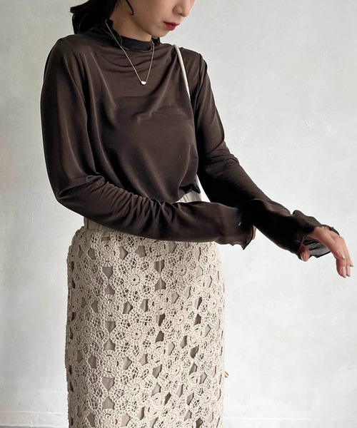 CAPRICIEUX LE'MAGE（カプリシューレマージュ）の「シースルーハイネックTシャツ（Tシャツ/カットソー・レディース・チャコールグレー/ホワイト系その他・FREE）」の5枚目の写真