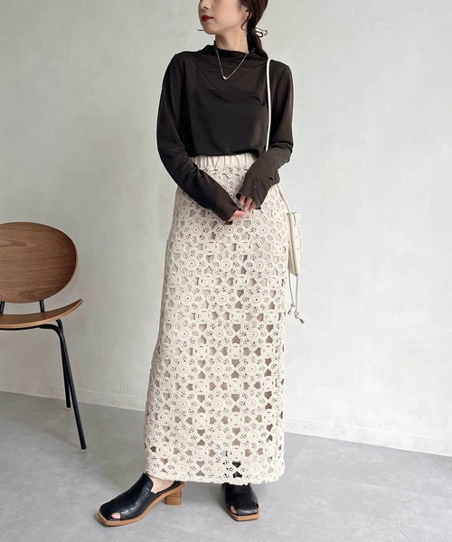 CAPRICIEUX LE'MAGE（カプリシューレマージュ）の「シースルーハイネックTシャツ（Tシャツ/カットソー・レディース・チャコールグレー/ホワイト系その他・FREE）」の7枚目の写真