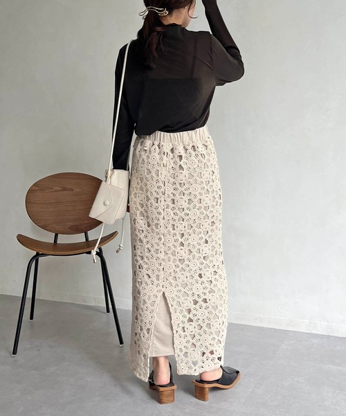 CAPRICIEUX LE'MAGE（カプリシューレマージュ）の「シースルーハイネックTシャツ（Tシャツ/カットソー・レディース・チャコールグレー/ホワイト系その他・FREE）」の9枚目の写真