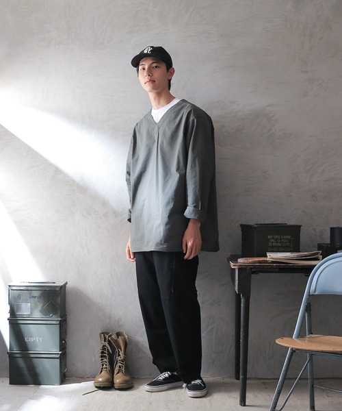 MILITARY（ミリタリー）の「実物 新品 デッドストック ロシア軍 80s Vネック スリーピングシャツ（シャツ/ブラウス・メンズ・グレー系その他・50/58/54/62）」の12枚目の写真