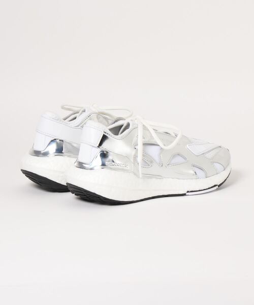 adidas by Stella McCartney(アディダスバイステラマッカートニー)の「【adidas by Stella McCartney】aSMC ULTRABOOST 22(スニーカー・レディース・シルバー・24cm/23.5cm/23cm/24.5cm)」の3枚目の写真