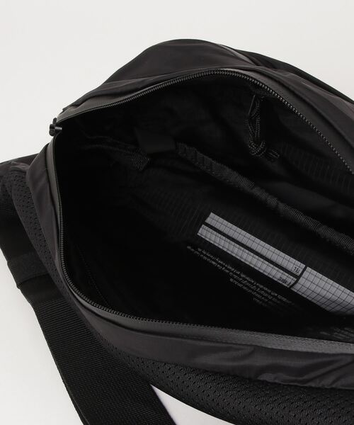 TERG（ターグ）の「TERG/ターグ Lite Hip Pack/ライトヒップパック（ボディバッグ/ウエストポーチ・メンズ・ブラック/グレー/キャメル・FREE）」の21枚目の写真