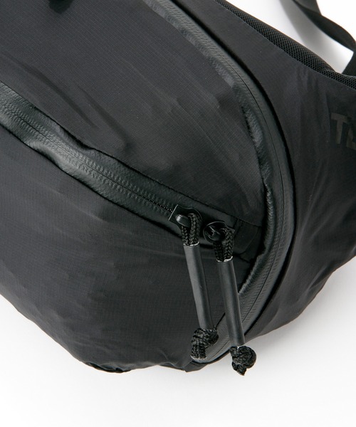 TERG（ターグ）の「TERG/ターグ Lite Hip Pack/ライトヒップパック（ボディバッグ/ウエストポーチ・メンズ・ブラック/グレー/キャメル・FREE）」の10枚目の写真