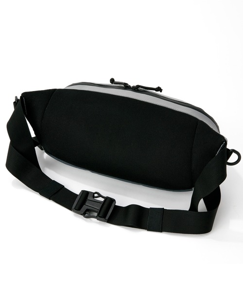 TERG（ターグ）の「TERG/ターグ Lite Hip Pack/ライトヒップパック（ボディバッグ/ウエストポーチ・メンズ・ブラック/グレー/キャメル・FREE）」の12枚目の写真