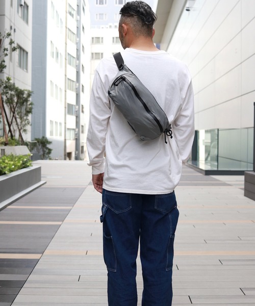 TERG（ターグ）の「TERG/ターグ Lite Hip Pack/ライトヒップパック（ボディバッグ/ウエストポーチ・メンズ・ブラック/グレー/キャメル・FREE）」の6枚目の写真