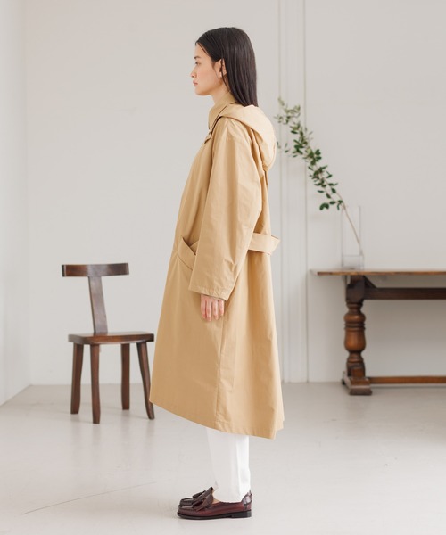 collex（コレックス）の「微撥水フード取り外しコート（ステンカラーコート・レディース・ブラック/ベージュ/オフホワイト・フリー）」の16枚目の写真