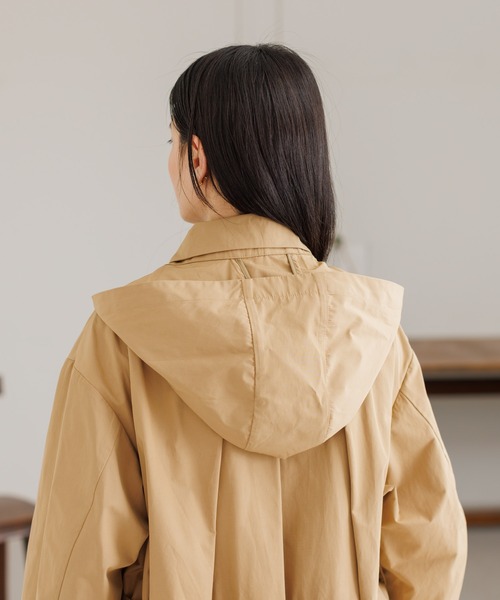 collex（コレックス）の「微撥水フード取り外しコート（ステンカラーコート・レディース・ブラック/ベージュ/オフホワイト・フリー）」の20枚目の写真