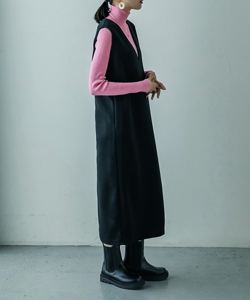 etoll.（エトル）の「Vネック ポンチ ロングワンピース（ワンピース・レディース・ブラック/グレイッシュベージュ/アイボリー/モカ・M）」の14枚目の写真