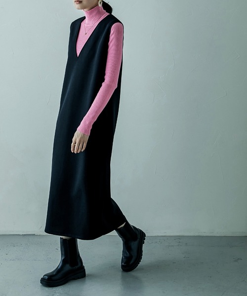 etoll.（エトル）の「Vネック ポンチ ロングワンピース（ワンピース・レディース・ブラック/グレイッシュベージュ/アイボリー/モカ・M）」の15枚目の写真