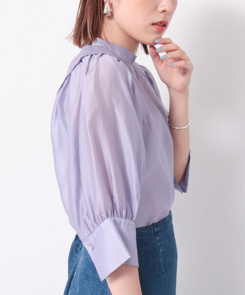 NOLLEY’S（ノーリーズ）の「◇【WEB限定】シアー袖タックブラウス（シャツ/ブラウス・レディース・ライトブルー/ブラック/ラベンダー/ベビーピンク・FREE）」の4枚目の写真