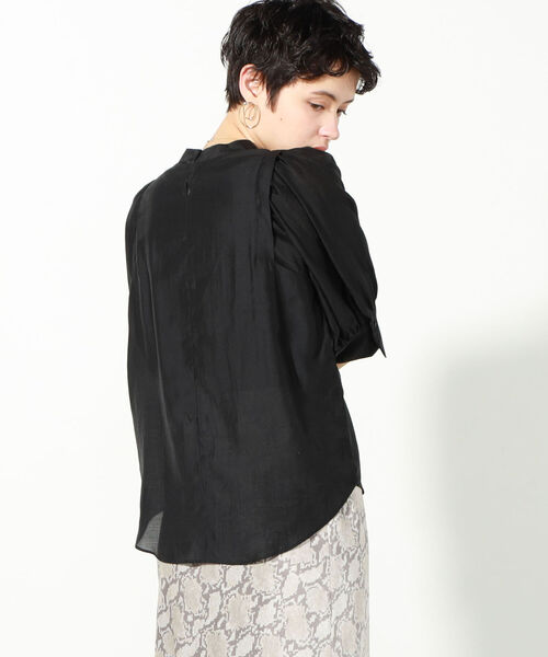 NOLLEY’S（ノーリーズ）の「◇【WEB限定】シアー袖タックブラウス（シャツ/ブラウス・レディース・ライトブルー/ブラック/ラベンダー/ベビーピンク・FREE）」の6枚目の写真