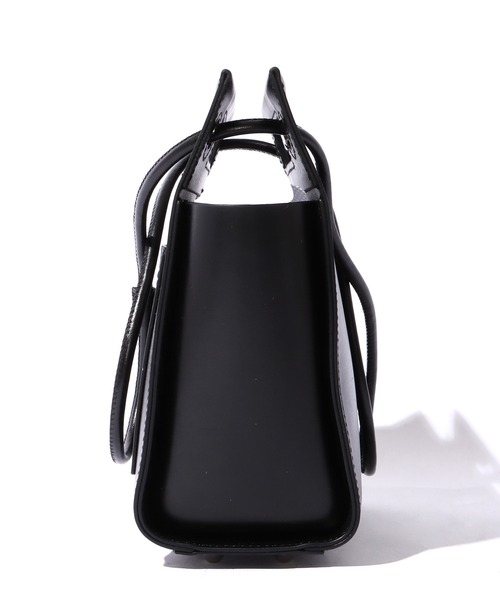 YAHKI（ヤーキ）の「YAHKI/ヤーキ SHOULDER BAG(SMALL) スクエア