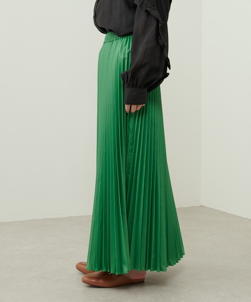 Lui's（ルイス）の「撥水アコーディオンプリーツスカート（スカート・レディース・グリーン/ブラック/イエロー・FREE）」の7枚目の写真
