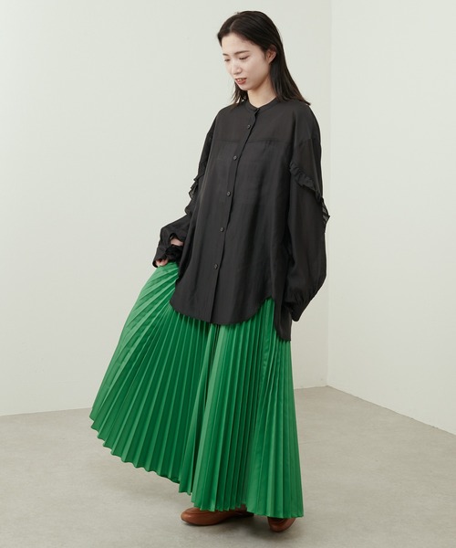 Lui's（ルイス）の「撥水アコーディオンプリーツスカート（スカート・レディース・グリーン/ブラック/イエロー・FREE）」の4枚目の写真
