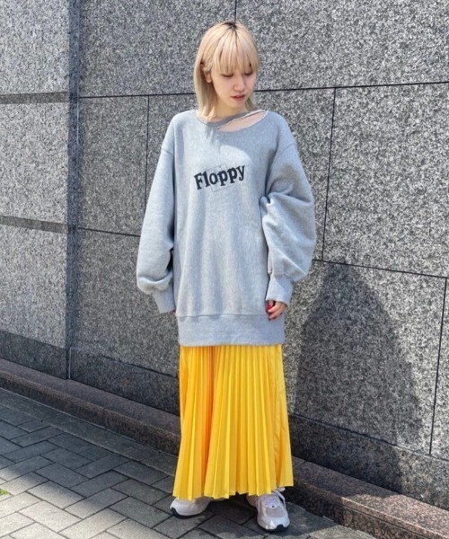 Lui's（ルイス）の「撥水アコーディオンプリーツスカート（スカート・レディース・グリーン/ブラック/イエロー・FREE）」の19枚目の写真