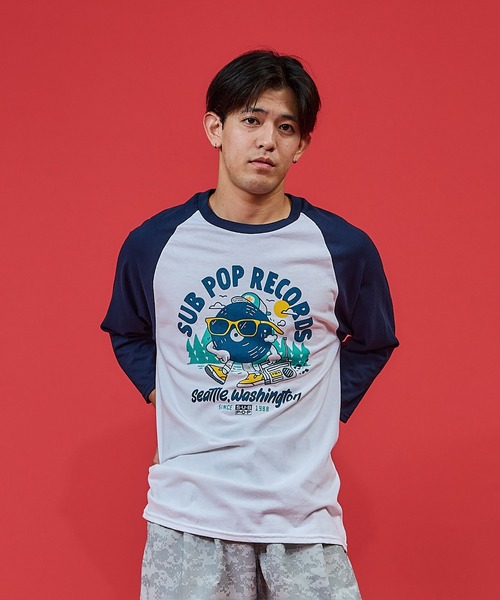 SUB POP(サブポップ)の「3/4 BASEBALL TEE "BIG LEAGUE"/ 3/4 ベースボール T "ビッグ リーグ”(Tシャツ/カットソー・メンズ・ホワイト×ネイビー・MEDIUM/LARGE/X-LARGE)」の1枚目の写真
