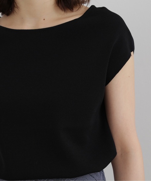 NATURAL BEAUTY BASIC(ナチュラルビューティーベーシック)の「総針ボートネックニット(ニット/セーター・レディース・ブラック/ベージュ/ピンク/オレンジ・MEDIUM)」の11枚目の写真