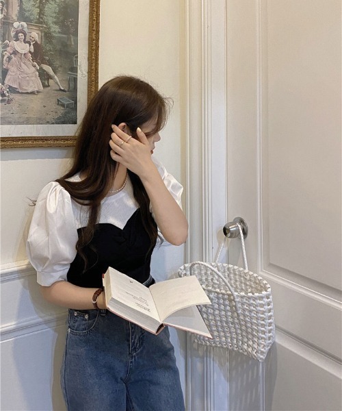 ibeul_（イベール）の「パフスリーブビスチェドッキングトップス（Tシャツ/カットソー・レディース・ブラック・FREE）」の3枚目の写真