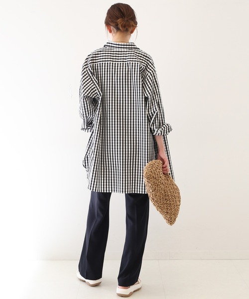 SLOBE IENA（スローブイエナ）の「《追加3》ピンタックセミフレアパンツ（その他パンツ・レディース・ネイビー/ブラック・34/36/38）」の4枚目の写真