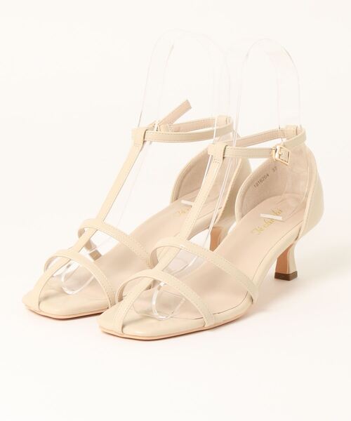 Te chichi（テチチ）の「Tストラップサンダル（サンダル・レディース・オフホワイト/ブラウン/ブラック・37/38）」の2枚目の写真