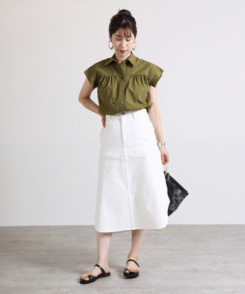 VERMEIL par iena(ヴェルメイユパーイエナ)の「VINTAGE風デニム スリットテールスカート(デニムスカート・レディース・ホワイト/ブルー・40/38/36)」の5枚目の写真