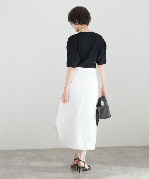 VERMEIL par iena(ヴェルメイユパーイエナ)の「VINTAGE風デニム スリットテールスカート(デニムスカート・レディース・ホワイト/ブルー・40/38/36)」の13枚目の写真