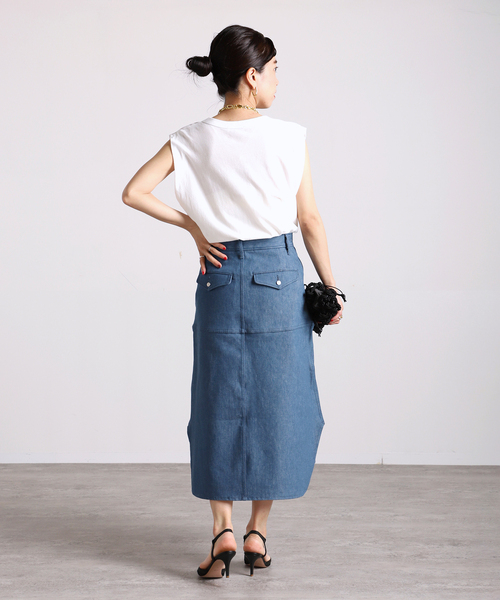 VERMEIL par iena(ヴェルメイユパーイエナ)の「VINTAGE風デニム スリットテールスカート(デニムスカート・レディース・ホワイト/ブルー・40/38/36)」の16枚目の写真