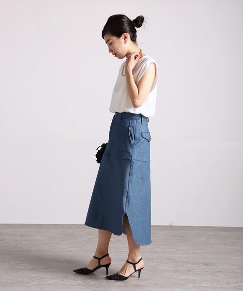 VERMEIL par iena(ヴェルメイユパーイエナ)の「VINTAGE風デニム スリットテールスカート(デニムスカート・レディース・ホワイト/ブルー・40/38/36)」の17枚目の写真