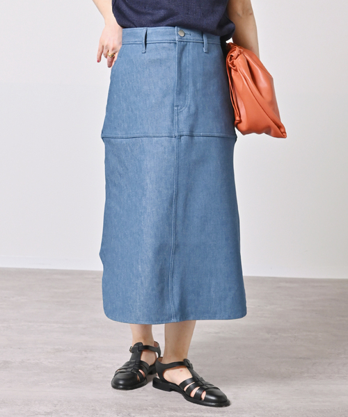 VERMEIL par iena(ヴェルメイユパーイエナ)の「VINTAGE風デニム スリットテールスカート(デニムスカート・レディース・ホワイト/ブルー・40/38/36)」の22枚目の写真