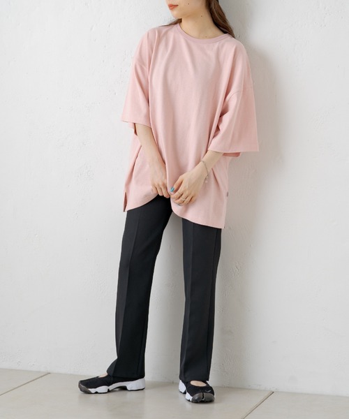 WHIMSIC（ウィムジック）の「【WHIMSIC】ヘビーウェイトオーバーサイズTシャツ（Tシャツ/カットソー・レディース・ブラック/パープル/グレー/ピンク/グリーン・FREE）」の9枚目の写真