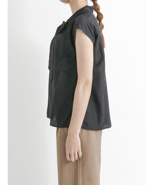 Te chichi TERRASSE（テチチテラス）の「ボウタイブラウス（シャツ/ブラウス・レディース・ブラック/オフホワイト/カーキ・ﾌﾘ-）」の15枚目の写真