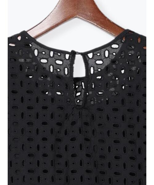 Te chichi(テチチ)の「◎カットワークレースワンピース(ワンピース・レディース・ブラック/オフホワイト・フリ-)」の4枚目の写真