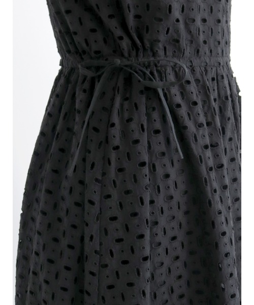 Te chichi(テチチ)の「◎カットワークレースワンピース(ワンピース・レディース・ブラック/オフホワイト・フリ-)」の19枚目の写真