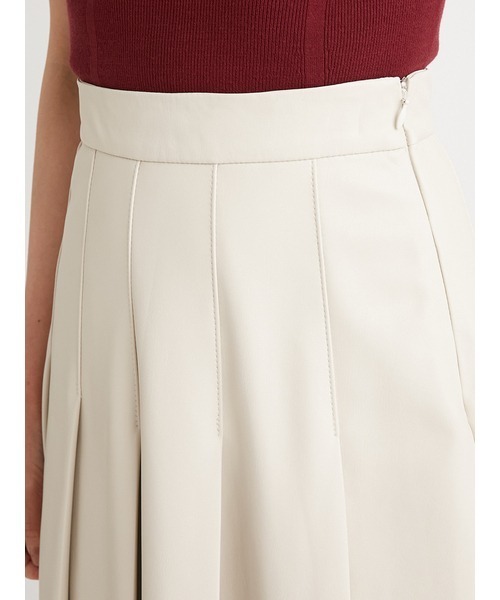 SNIDEL(スナイデル)の「レザープリーツスカート(スカート・レディース・オリーブ/アイボリー/バーガンディー・1/0)」の10枚目の写真