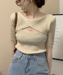 フロントカットアウトリブニット