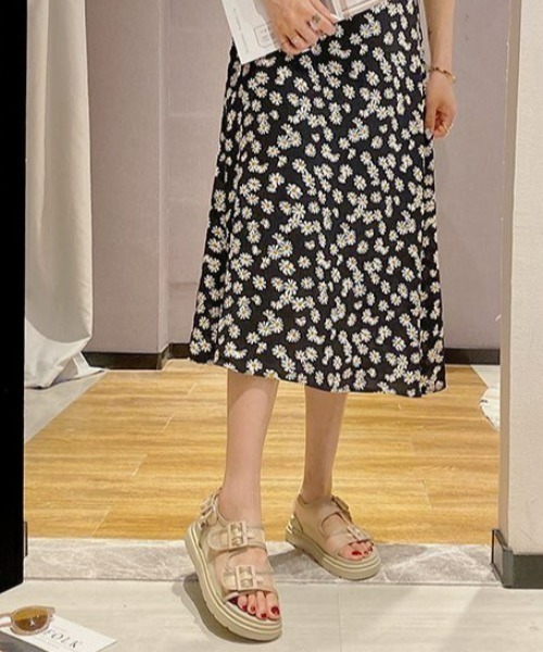 LAC-VERT(ラック・ヴェール)の「メッシュベルト厚底サンダル(サンダル・レディース・ブラック/ベージュ/グリーン・S/M/L)」の7枚目の写真